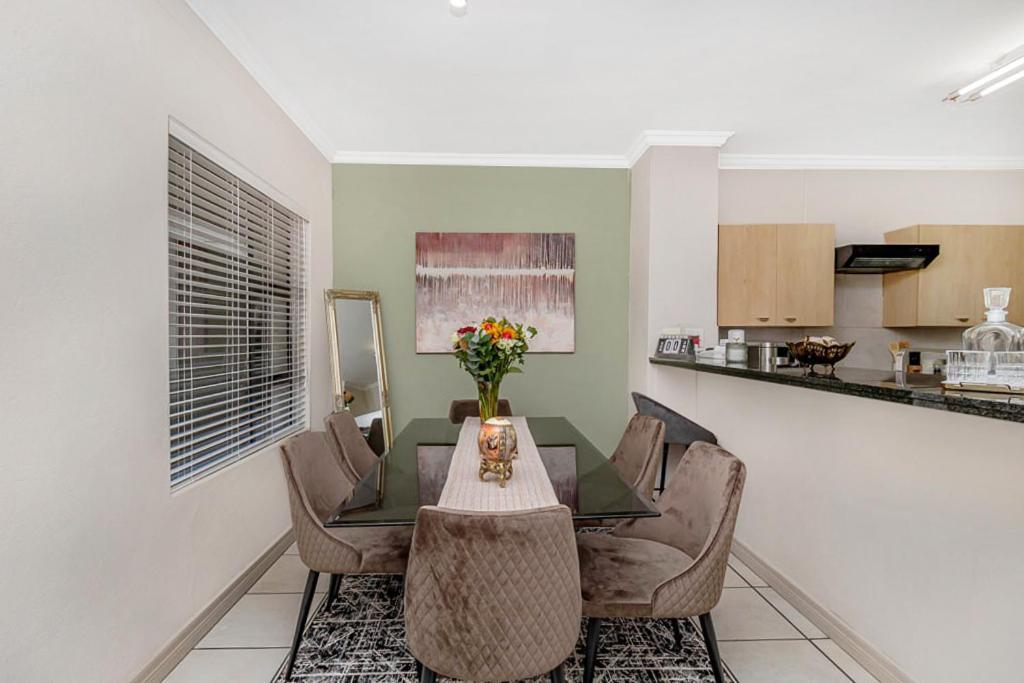 West Point Properties Johannesburg Exterior photo